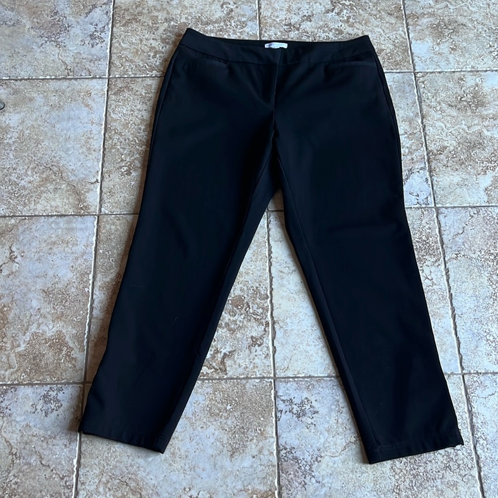 Black Women’s 10 Dress Pants New York & Company